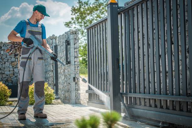 Best Post-Construction Pressure Washing  in Earlvle, IL