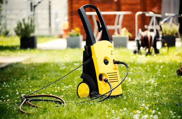 Playground Equipment Cleaning in Earlville, IL